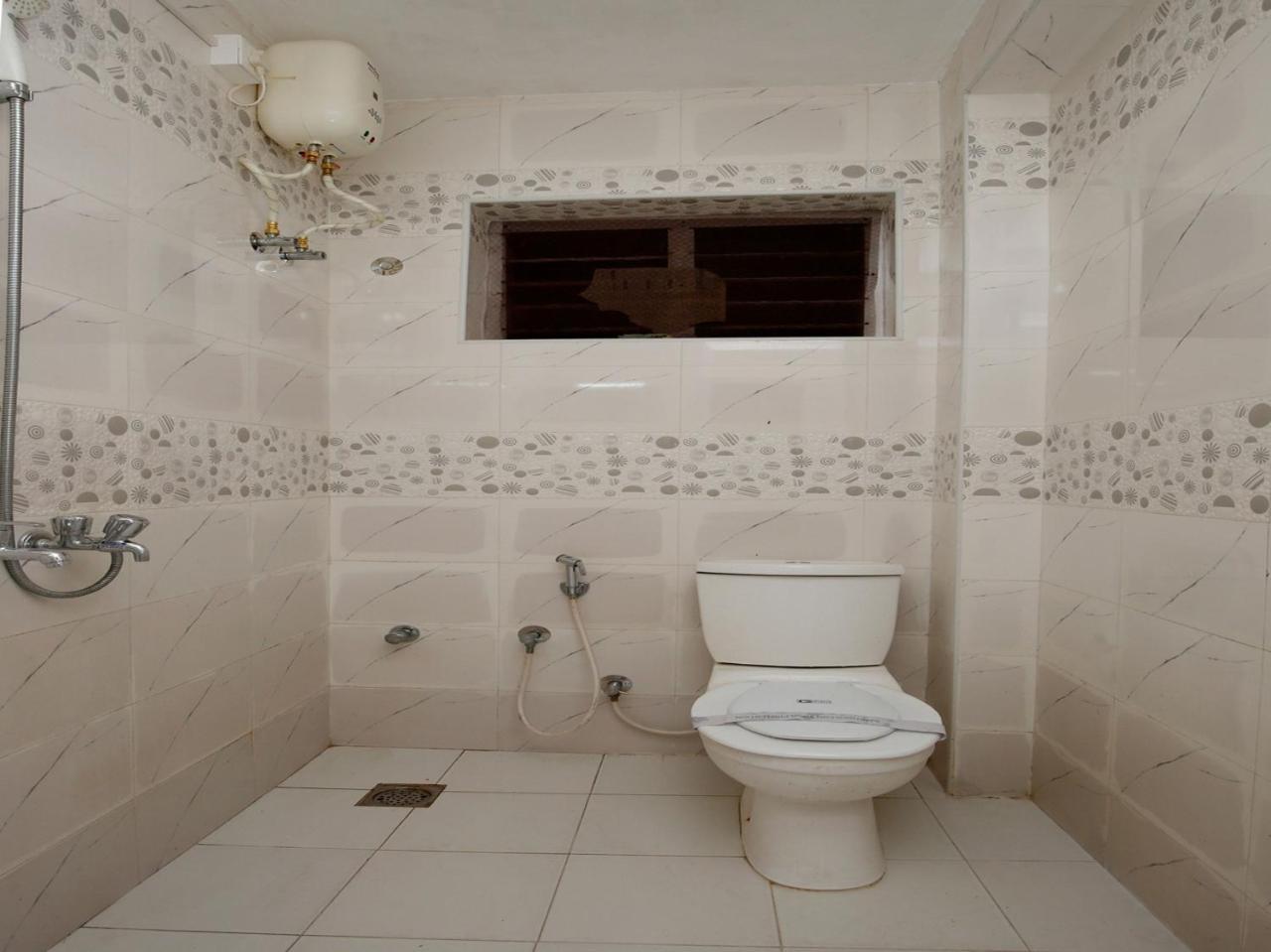 Oyo 9797 Hotel Vbee Plaza Thiruvananthapuram Exteriér fotografie